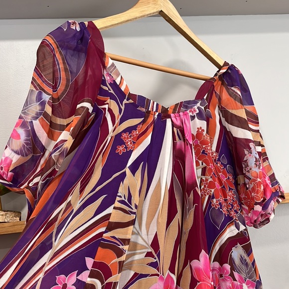 ECI New York Silk Floral Print Top, Size 8 - Picture 3 of 15